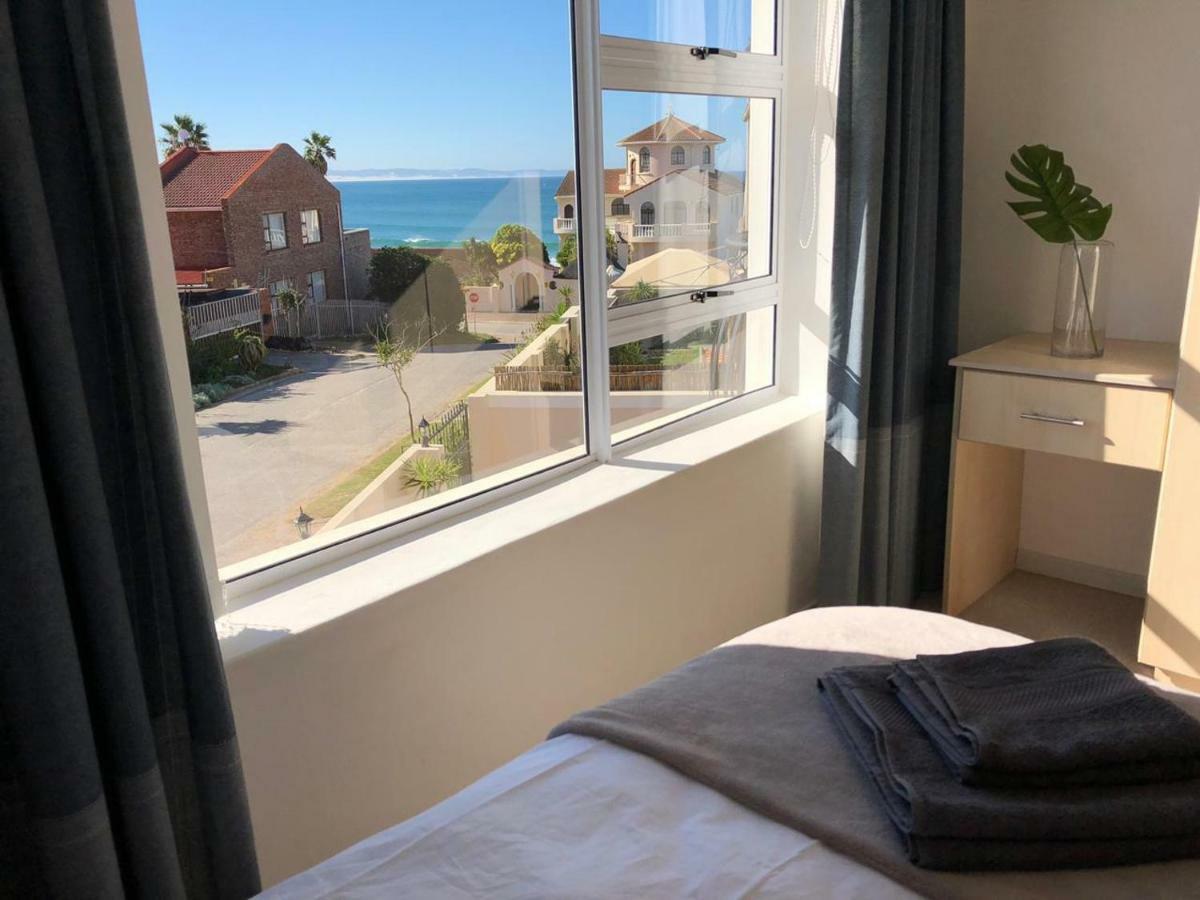 'On Point' Beach House - ジェフリーズ・ベイ エクステリア 写真
