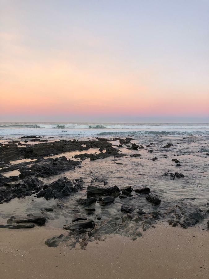 'On Point' Beach House - ジェフリーズ・ベイ エクステリア 写真